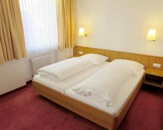 Hotel Find - Stoccarda - Camera da letto