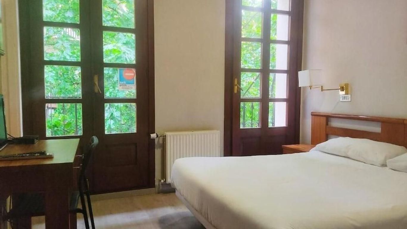 Hotel Lauaxeta Munguia