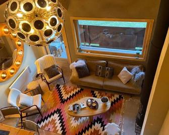 Soul Megeve: Panoramic view, Fireplace & Parking - Praz-sur-Arly - Wohnzimmer