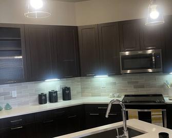 Luxurious Galleria condo 2 bedrom - Houston
