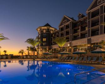 The Henderson, a Salamander Beach & Spa Resort - Destin - Pool