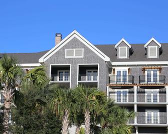 The Henderson, a Salamander Beach & Spa Resort - Destin - Rakennus