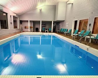 Americas Best Value Inn Saint Ignace - Saint Ignace - Uima-allas