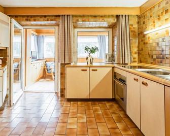 Apartments Villa Alpina - Santa Cristina Valgardena - Phòng bếp