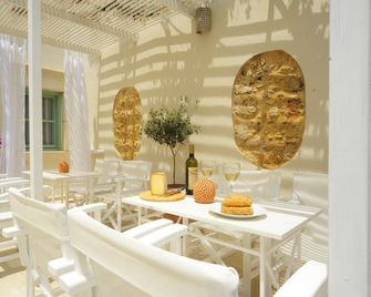 Mythos Suites Boutique Hotel - Rethymno - Innenhof