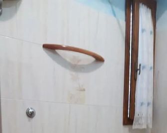 Affittacamere Ferrari - Pescaglia - Bathroom