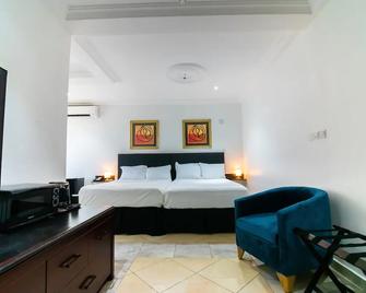 Koko Palm Inn Ltd - Accra - Bedroom