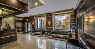 City Hotel Novosibirsk - Novosibirsk - Lobby