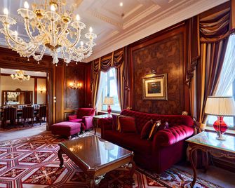 Fairmont Grand Hotel Kyiv - Kiev - Lounge