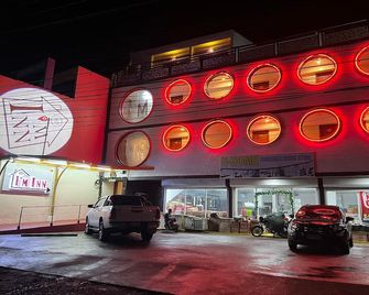 I'm Inn Hotel Sorsogon near SM or Terminal - Sorsogón - Edificio