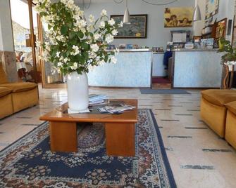 Hotel Primavera - Desenzano del Garda - Lobi