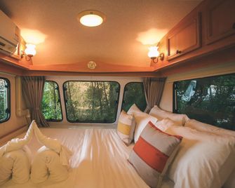 Wonder Van Khaoyai - Ban Mo Takhian - Schlafzimmer