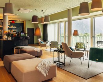 harry's home Lienz hotel & apartments - Lienz - Lounge