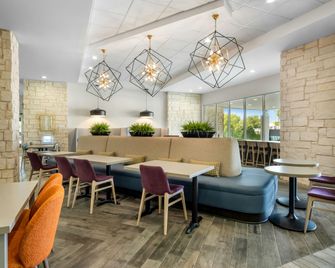 Home2 Suites by Hilton Fort Worth Northlake - Roanoke - Salónek