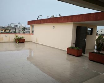 Cozy Studio Equipped 25 M2 - Cotonou - Balcony