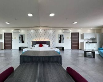 Le Six Resort Hotel - Batroun
