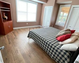 Farmhouse at the foot of the Blue Ridge Mountains - Waynesboro - Schlafzimmer