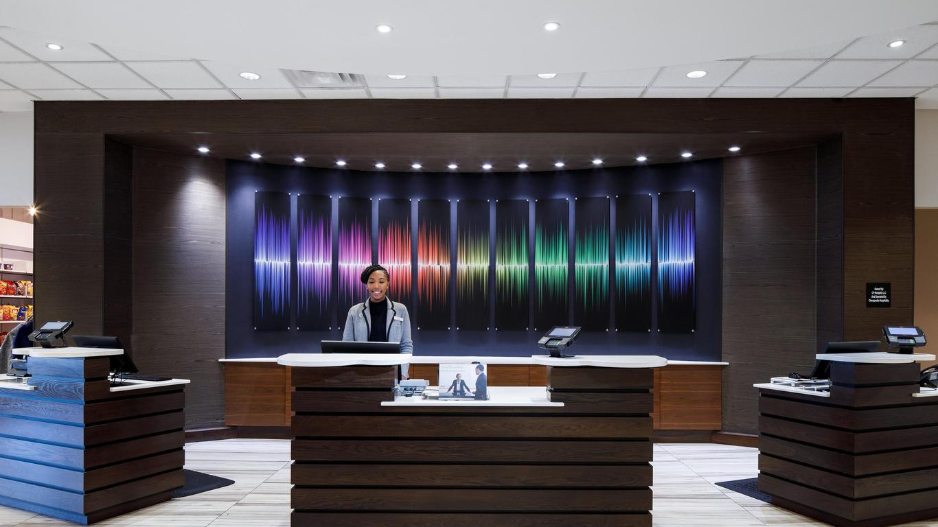 Crowne Plaza Memphis Downtown By IHG