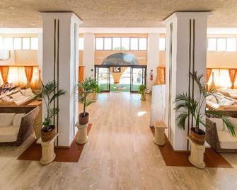 Paradise Beach Resort - Marinella - Lobby