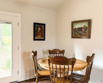 Blue Bonnet Cottage - Mc Gregor - Comedor