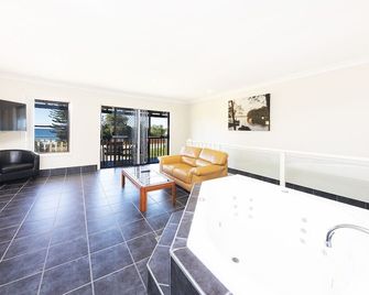 Seashells Beachfront Resort - Diamond Beach - Sala de estar