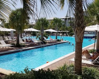 Modern cottage, short walk to Alys/Rosemary/private beach access - Rosemary Beach - Pool