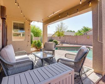 Avondale Getaway Less Than 8 Mi to Estrella Mountain! - Avondale - Patio