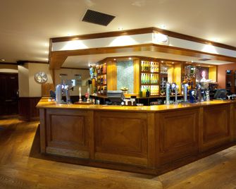 Premier Inn Cwmbran - Cwmbran - Bar