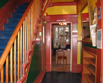 Auberge de la Paix - Québec City - Stairs
