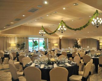 Arva Santiago León - León - Banquet hall