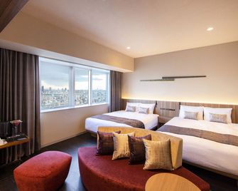 karaksa hotel grande Shin-Osaka Tower - Osaka - Sala de estar