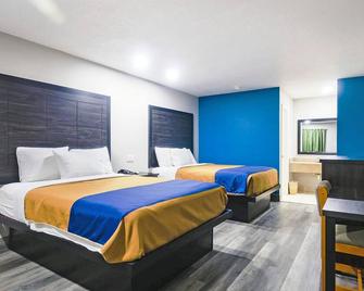 Comfortable and Suiting Stay! Free Breakfast and Parking! - Wharton