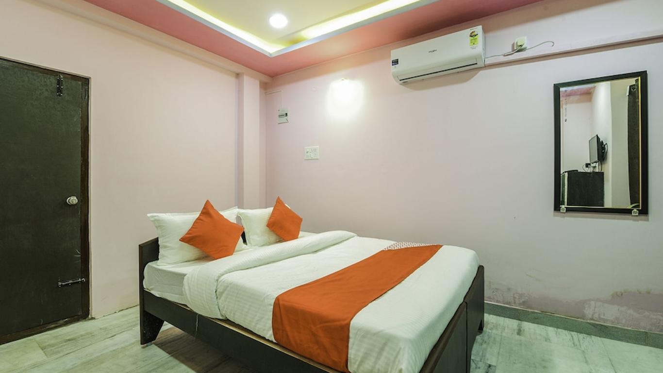OYO 17302 Yugis Vedhika Hotel