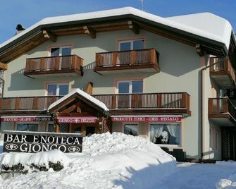 Giongo Residence - Lavarone - Edifício