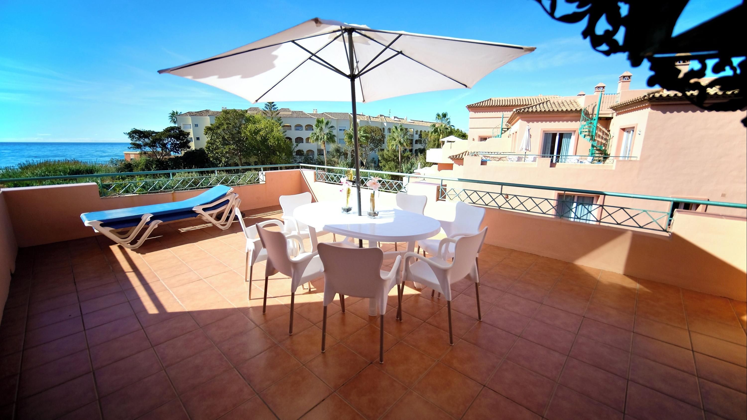 Marbella Beach Resort at Club Playa Real - Marbella - Balcon