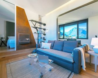 Casa Basilico, Lugano, Switzerland - Lugano - Living room