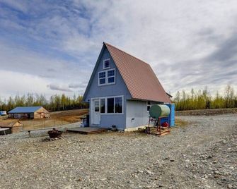 Lake View Loft Cabin Off Grid Solar - Wasilla - Gebouw