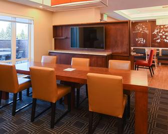 TownePlace Suites Detroit Auburn Hills - 奥伯恩丘 - 奧本山 - 大廳