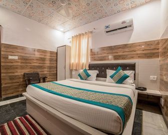 Pdr Shree Krishna - Noida - Bedroom