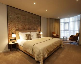 Montebelo Viseu Congress Hotel - ויזאו - חדר שינה