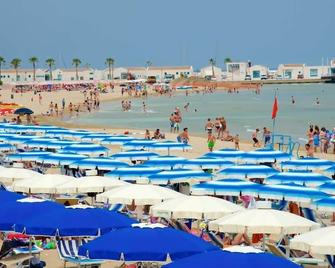 Appartamento azzurro - Rodi Garganico - Spiaggia