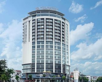 Mandala Hotel & Suites Hai Duong - Hai Duong - Building
