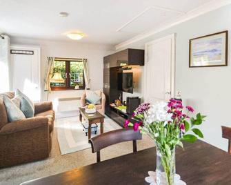 Luxury one bedroom cottage - Henfield - Sala de estar