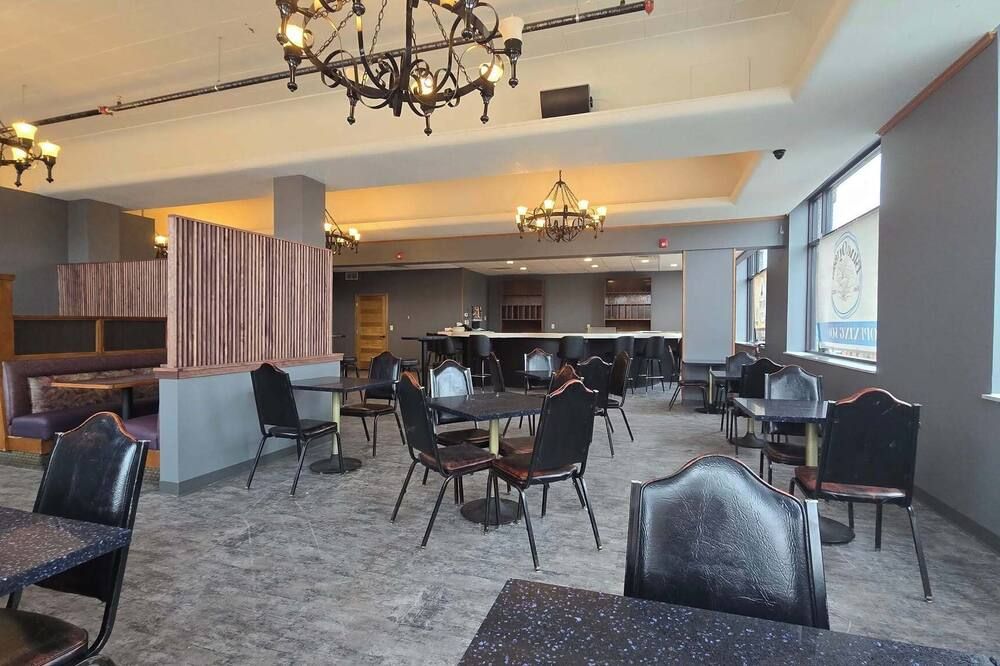 4th Street Lofts - Bemidji - Restaurace