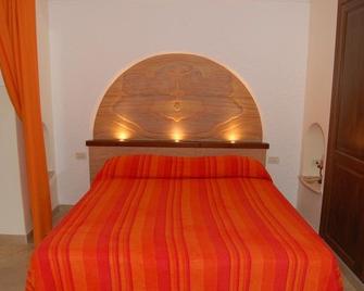 La Stele di Rekale - Scauri - Habitación