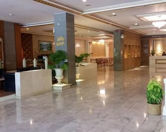 Ariston Hotel Bangkok - Banguecoque - Hall