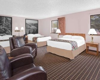 Super 8 by Wyndham Sitka - Sitka - Habitació