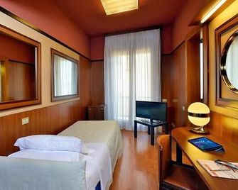 Grand Hotel Elite - Bologna - Bedroom