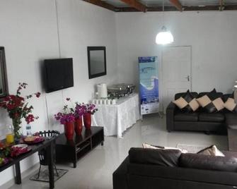 Saldanha Bay Lodge - Saldanha Bay