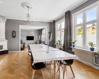 HernöRum - Rum i Villa Fiskekroken - Härnösand - Eetruimte
